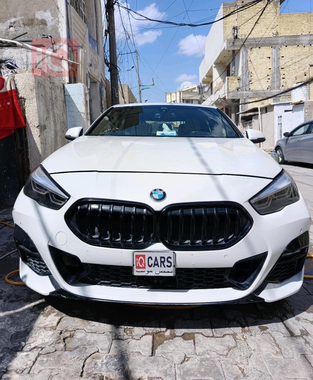 بي ام دبليو الفئة 2